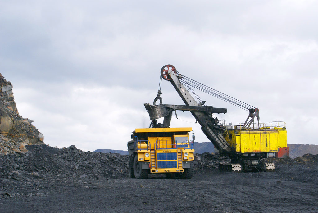 榆林市各重点煤矿复产有望，煤价有望回落.jpg